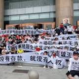Hundreds protest against corruption in central China