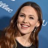 Jennifer Garner Shares Unfiltered Advice About Injecting Your Face