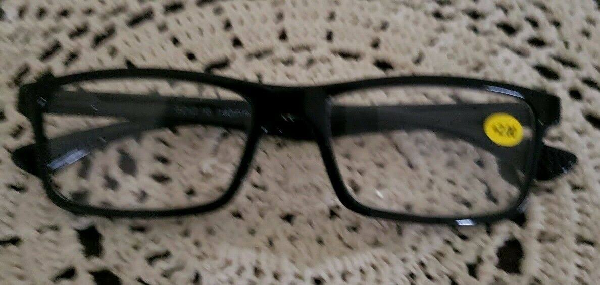 Black Plastic Framed Reading Glasses ~ +2.00 Strength ~ 52~18~138mm ~ D121