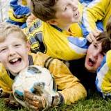 Team sports better for kids' mental health than playing alone