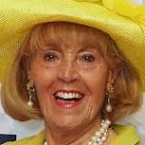 Melbourne socialite, fashion icon and philanthropist Lillian Frank dies aged 92 & More Latest News Here
