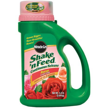 Miracle Gro Shake and Feed Continuous Release Rose Plant Food - 4.5lb
