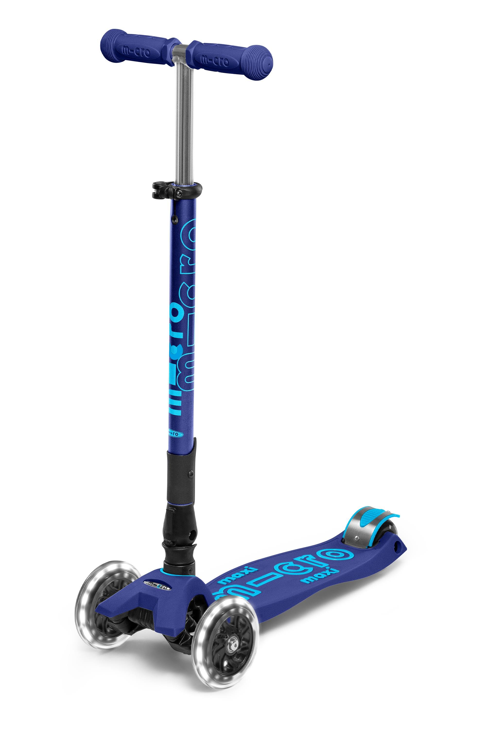 Micro Maxi Deluxe Scooter Navy Blue