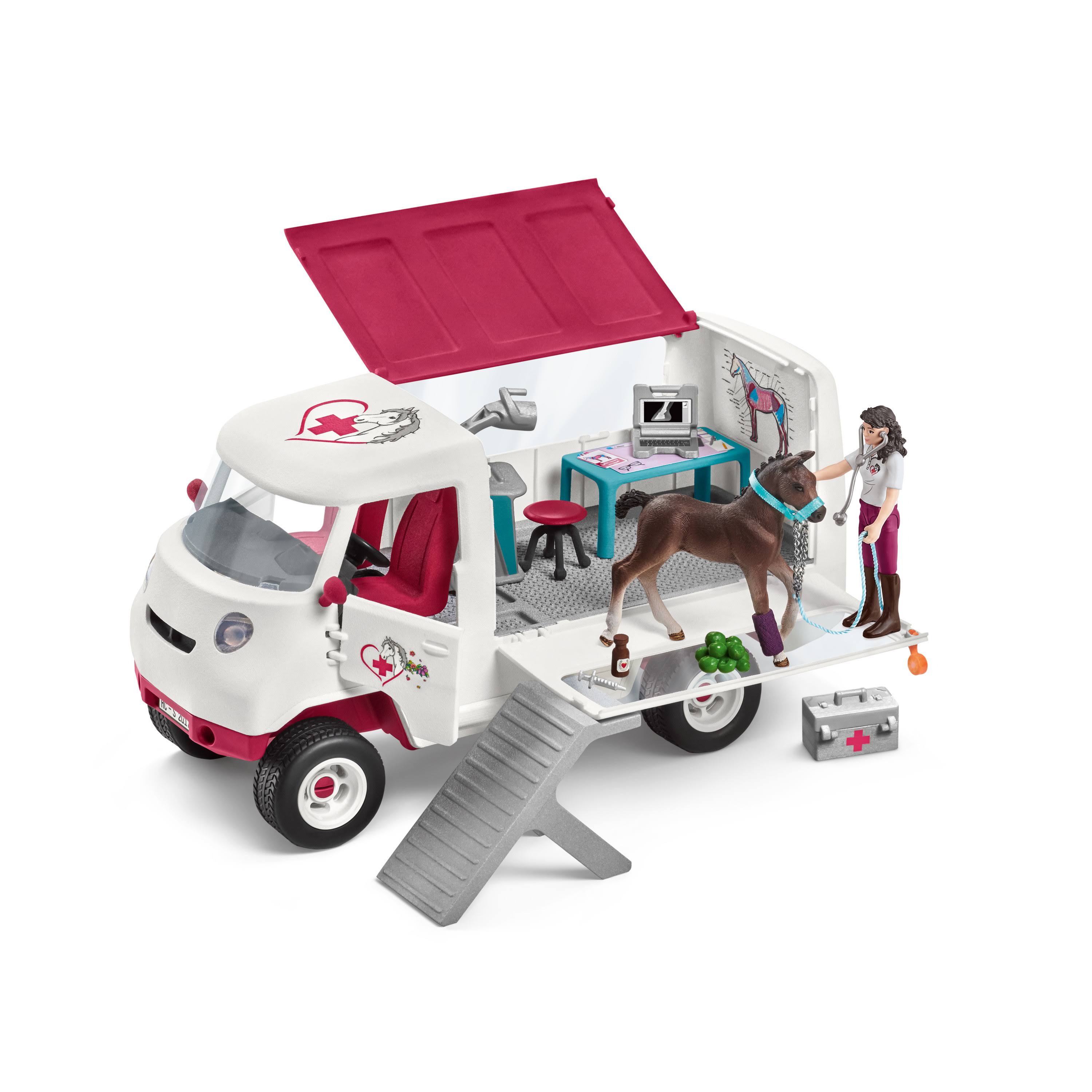 Schleich 42439 Mobile Vet with Hanoverian Foal (NEW)