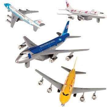 Toysmith Pull Back Die Case Jet Liner, Assorted Designs