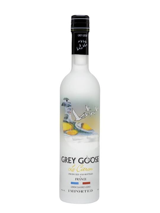 Grey Goose Le Citron / Small Bottle 20cl - The Whisky Exchange