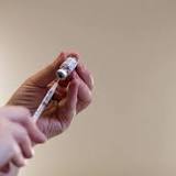 Take 2nd COVID vaccine booster if offered: scientists
