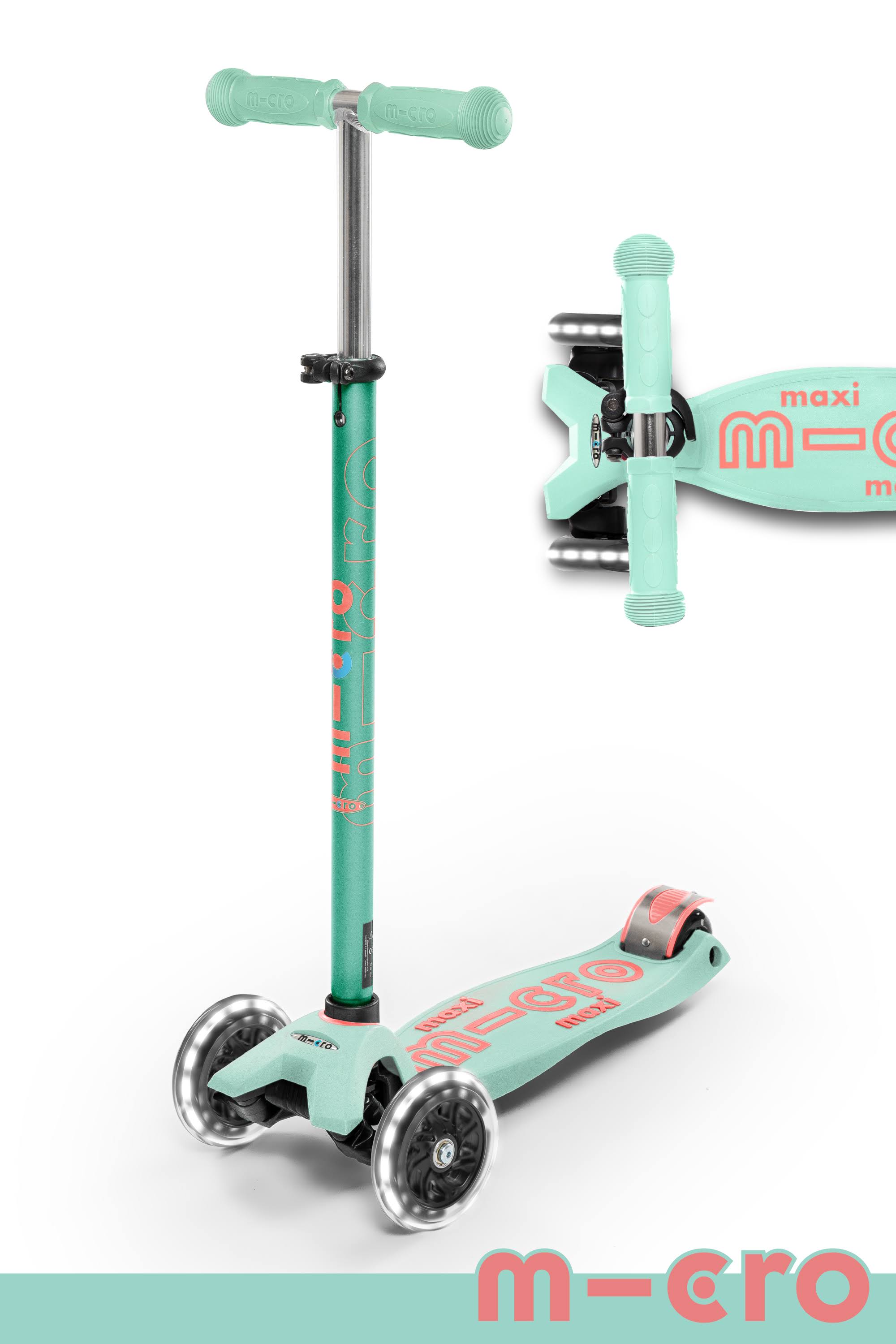 Maxi Micro Deluxe LED Scooter Mint