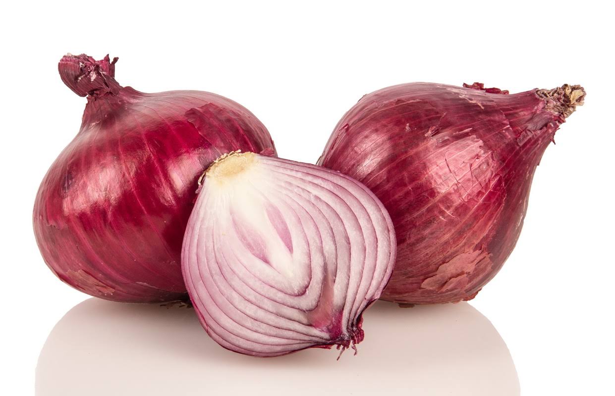 Azure Market Produce Onions, Red, Organic - 3 Lb, Price/3 lb