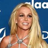 Britney Spears-fans woedend na langverwachte nieuwe song LEKST terwijl popster zang laat zien na pauze van zes jaar