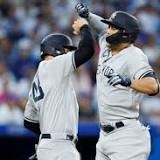 Rizzo slam in 8-run 5th, Yanks rout Jays 12-3 for 8th in row