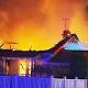 Blaze 'like bushfire' destroys home at Hampton in Melbourne; flames sent ... 