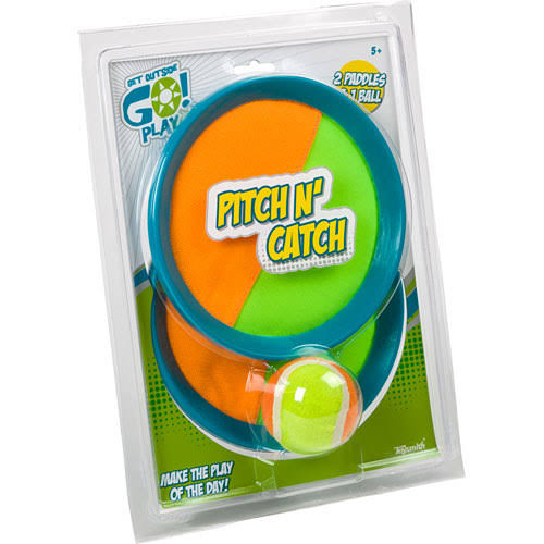 Toysmith Pitch N Catch Playset