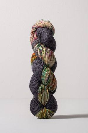 Urth Yarns Carmen Gusto Wool Hand Dyed Sock Merino Nylon Knitting Yarn 1410