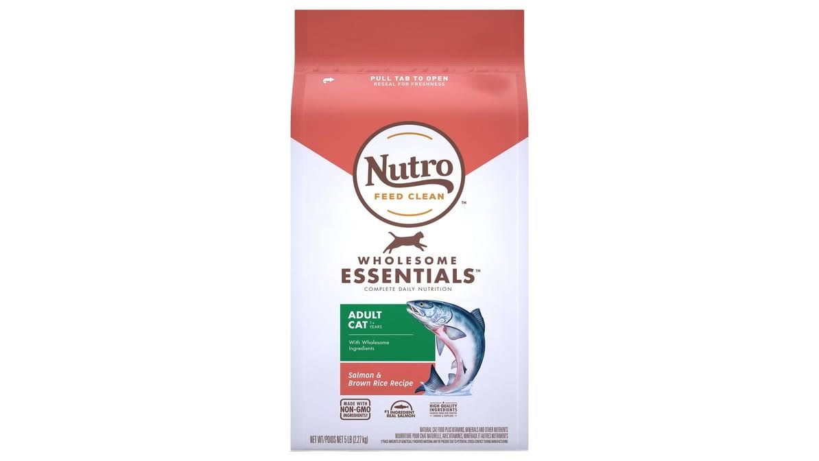 NUTRO WHOLESOME ESSENTIALS Natural Dry Cat Food, Adult Cat Salmon & Brown Rice Recipe Cat Kibble, 5 Lb Bag