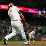 Junis returns to form, Crawford walks off D-backs for SF Giants' fifth straight win