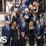 Ivana Trump ten grave gedragen in het bijzijn van de voltallige familie