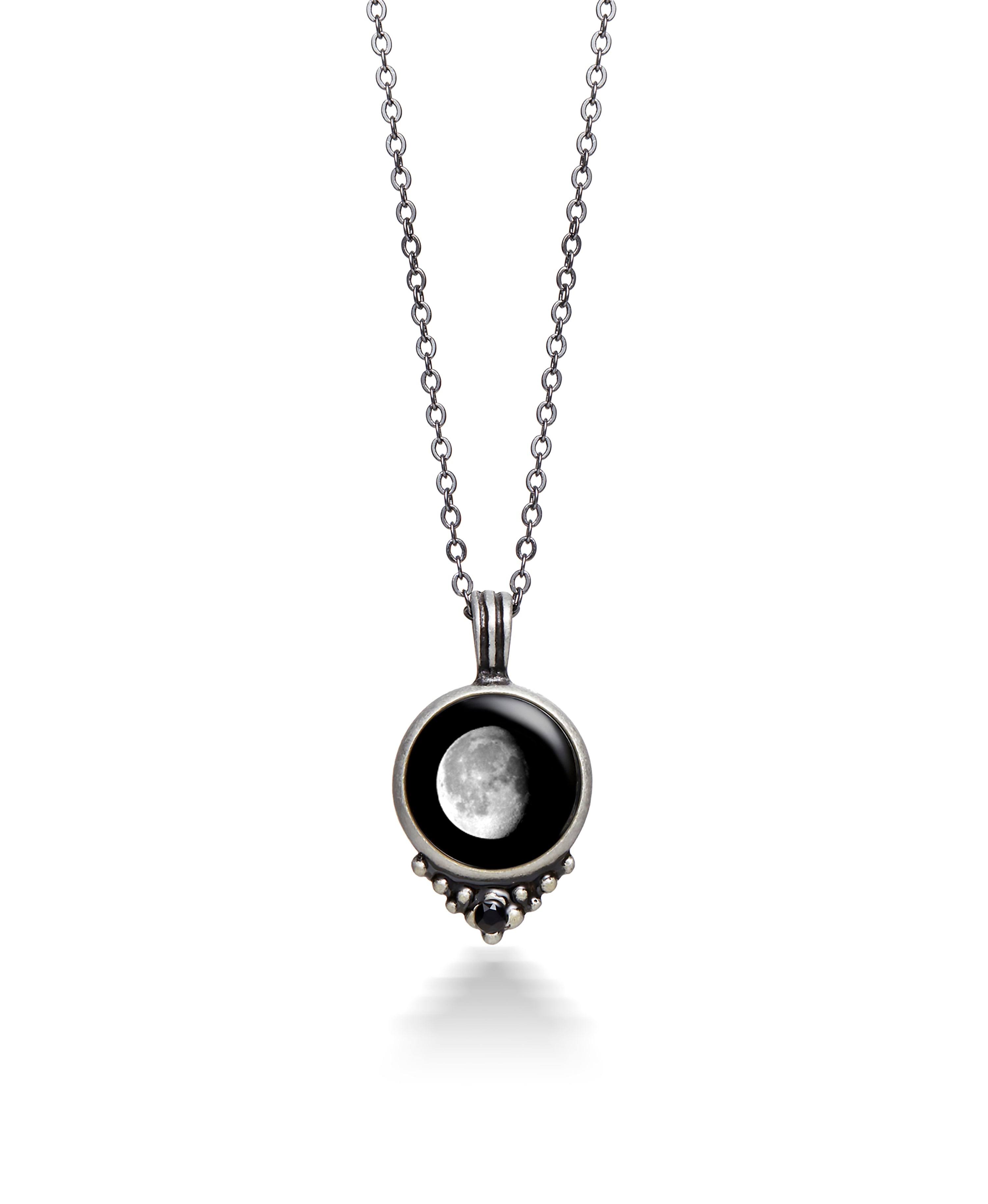 Moonglow Classic Pewter Necklace 6D