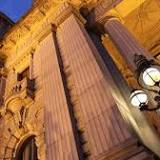 Victoria's state Parliament locks down amid a 'bomb threat'