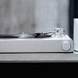 Victrola Drops New Turntable That Works With Sonos