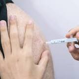 Vaccinated individuals infected with Omicron less likely to experience long COVID symptoms