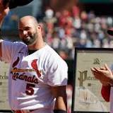 Farewell to legends: Cardinals honor Pujols, Molina ahead of final regular season game in St. Louis
