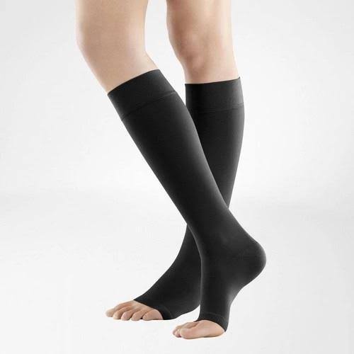 Compression Stockings: VENOTRAIN Knee High Compression Stockings Open Toe Black M / Normal / Long