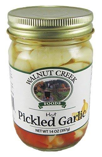 Walnut Creek Amish Country Hot Pickled Garlic - 14oz
