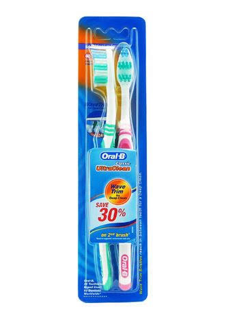 Oral B S40 Toothbrush - Classic, Soft, 2pc