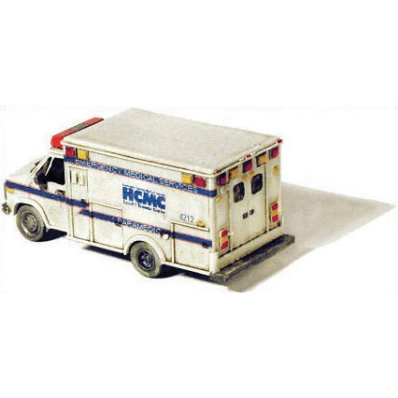 N-scale Ambulance