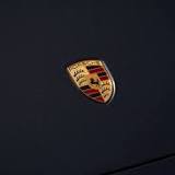 Risico voor Porsche is dat de markt het merk als 'gewoon' gaat inschatten